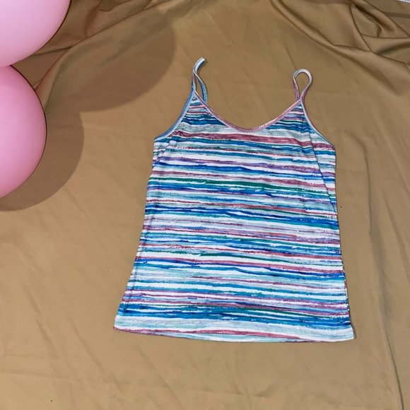 Women's tops - Picture 8 of 11